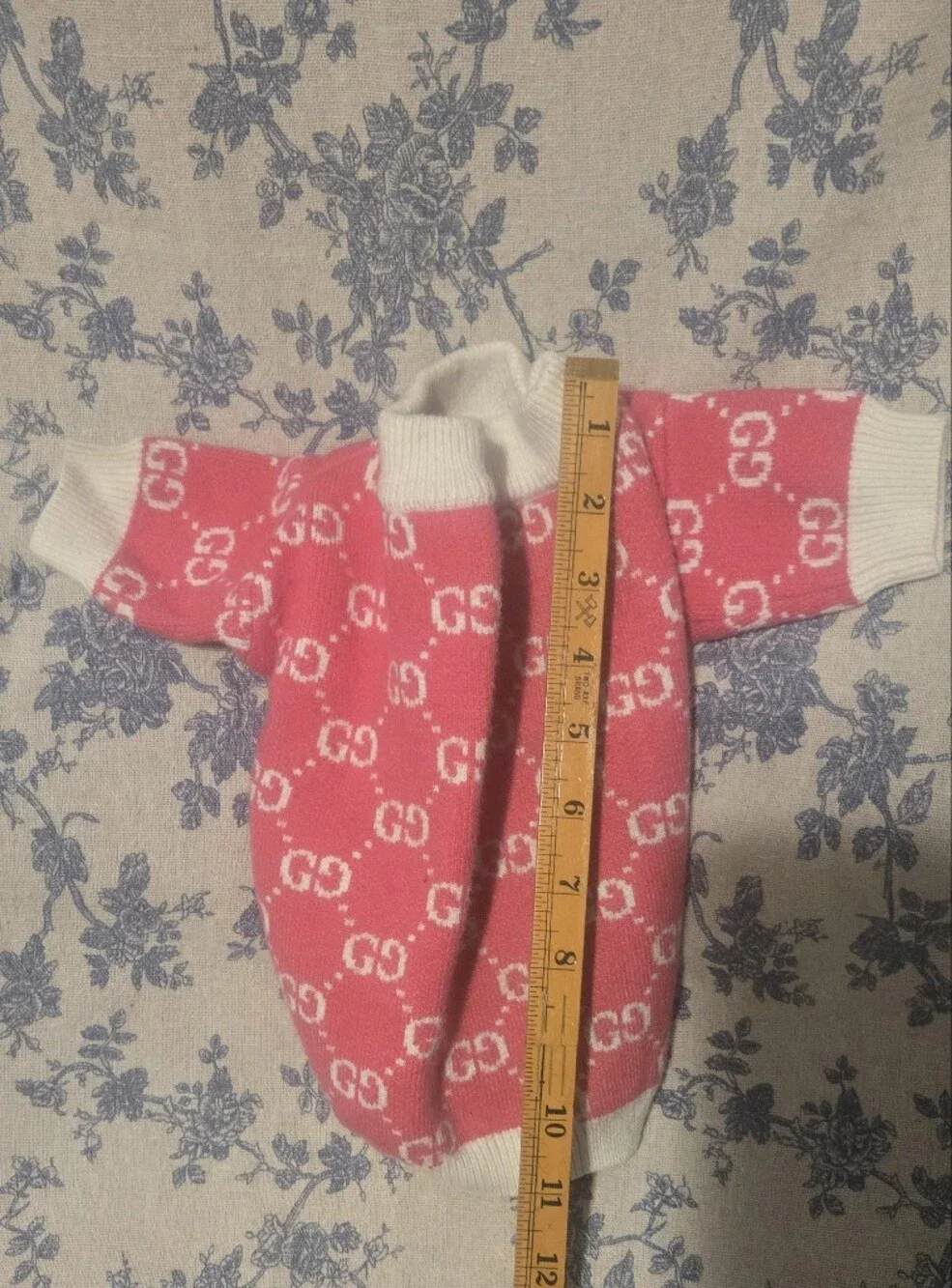 Designer GG Dog Sweater Soft Stretchy Size Medium (Fits Small To Medium)